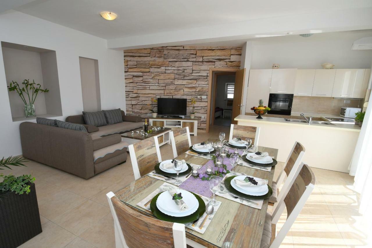 Apartment Libra With Sea View Opatija Exterior photo